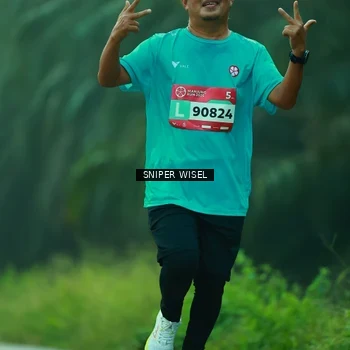 Runner Photo 8432079