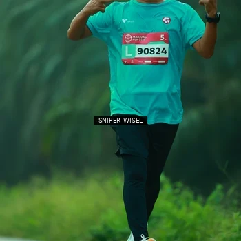 Runner Photo 8432082