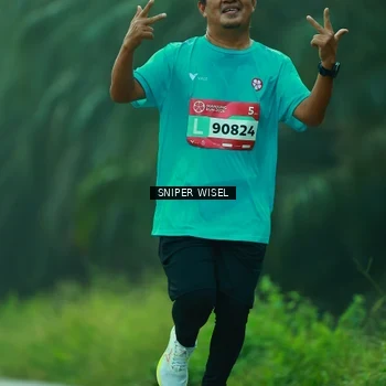 Runner Photo 8432083