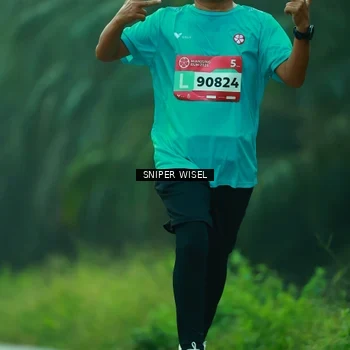 Runner Photo 8432084