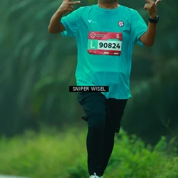 Runner Photo 8432085