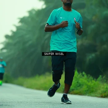 Runner Photo 8432089