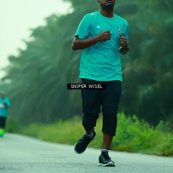 Runner Photo 8432096