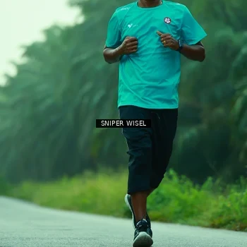 Runner Photo 8432100