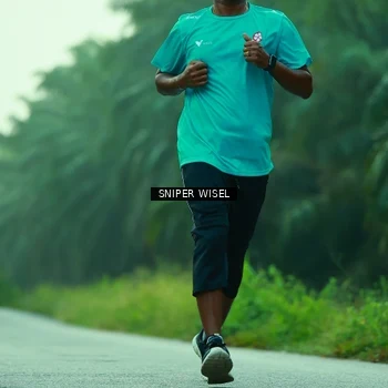 Runner Photo 8432103