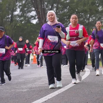 Runner Photo 8432114