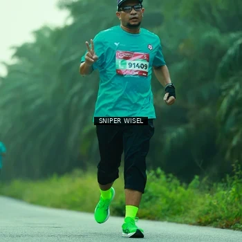 Runner Photo 8432122