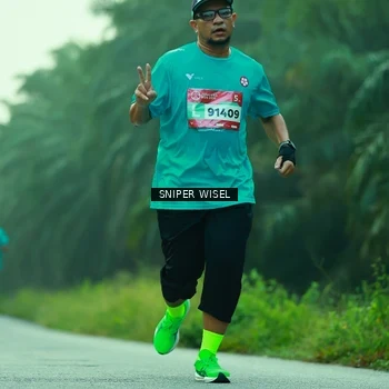 Runner Photo 8432123
