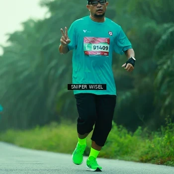 Runner Photo 8432128