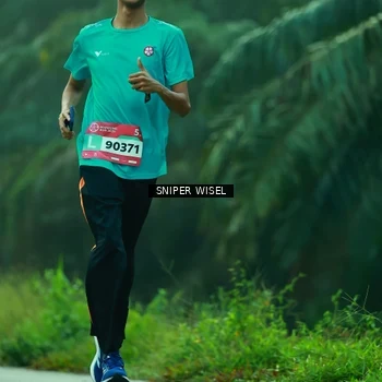 Runner Photo 8432155