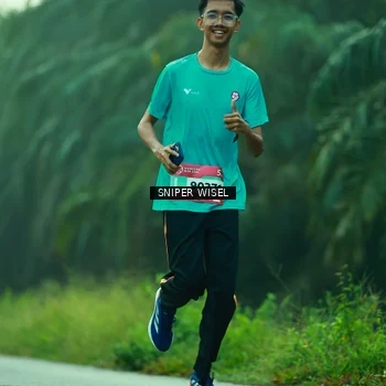 Runner Photo 8432157