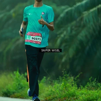 Runner Photo 8432161