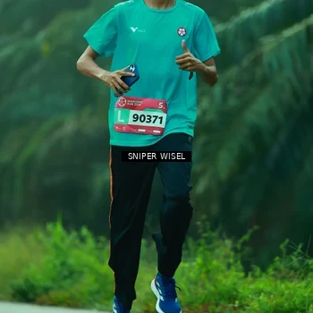 Runner Photo 8432167