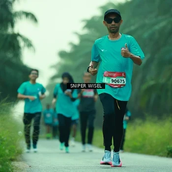 Runner Photo 8432181