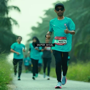 Runner Photo 8432184