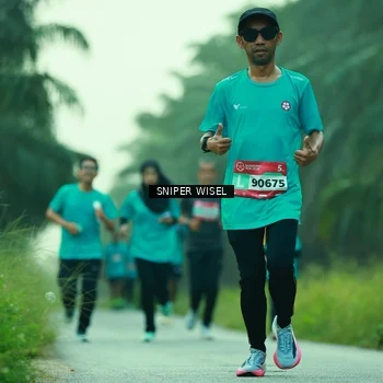 Runner Photo 8432189
