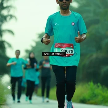 Runner Photo 8432198