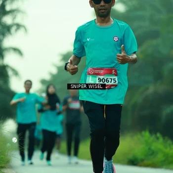 Runner Photo 8432199