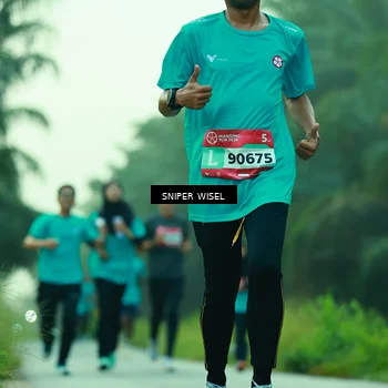 Runner Photo 8432201