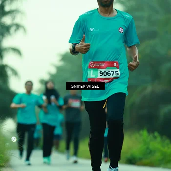Runner Photo 8432203