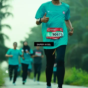 Runner Photo 8432207