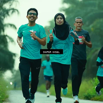 Runner Photo 8432235