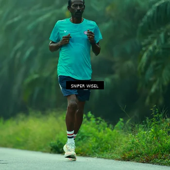 Runner Photo 8432241