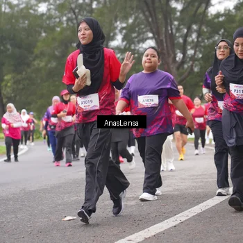 Runner Photo 8432265