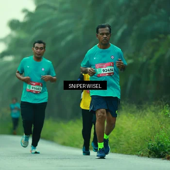 Runner Photo 8432268