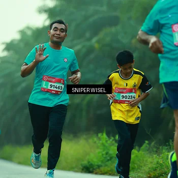 Runner Photo 8432277