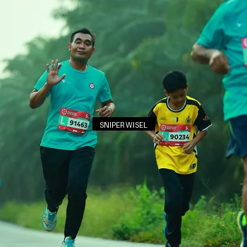 Runner Photo 8432280