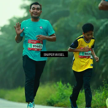 Runner Photo 8432295