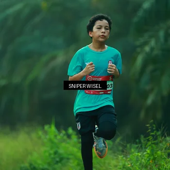Runner Photo 8432312