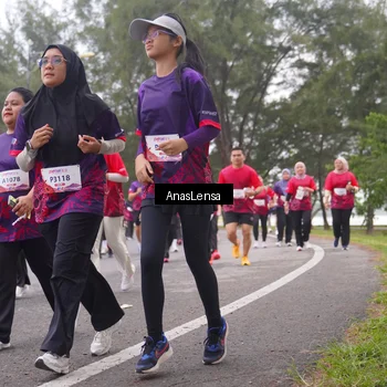 Runner Photo 8432324