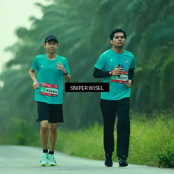 Runner Photo 8432341