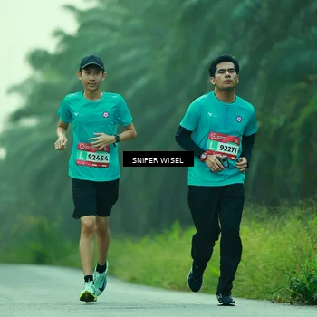 Runner Photo 8432346