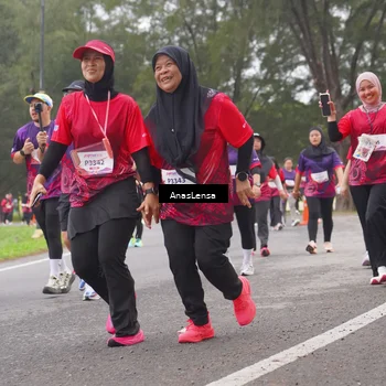 Runner Photo 8432355