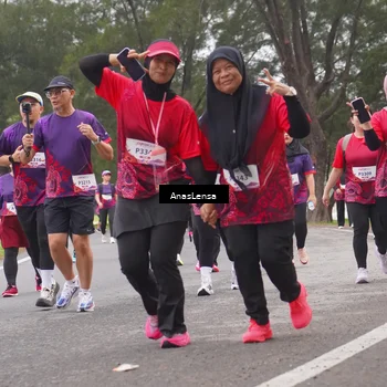 Runner Photo 8432356