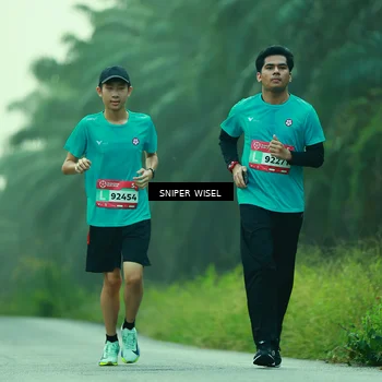 Runner Photo 8432357