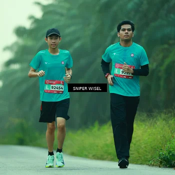 Runner Photo 8432361