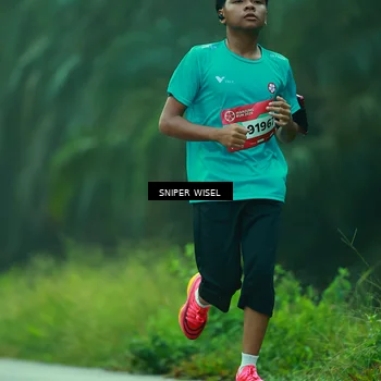 Runner Photo 8432390