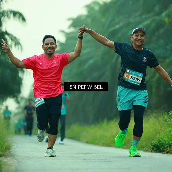 Runner Photo 8432415