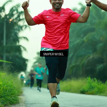 Runner Photo 8432424