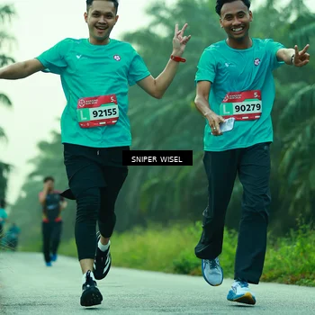 Runner Photo 8432446