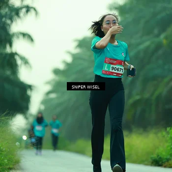 Runner Photo 8432485