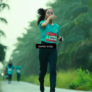 Runner Photo 8432488