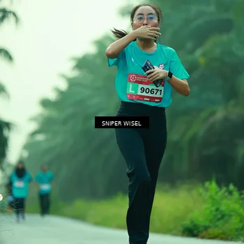 Runner Photo 8432498