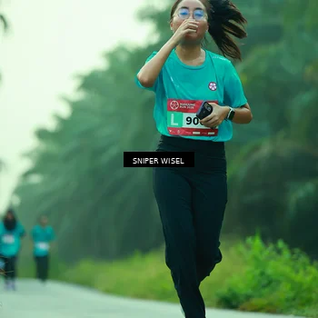 Runner Photo 8432503