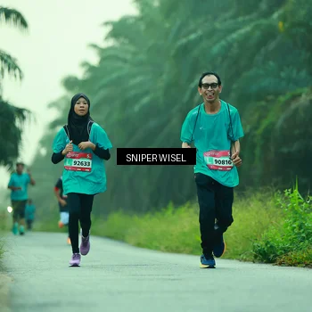 Runner Photo 8432518