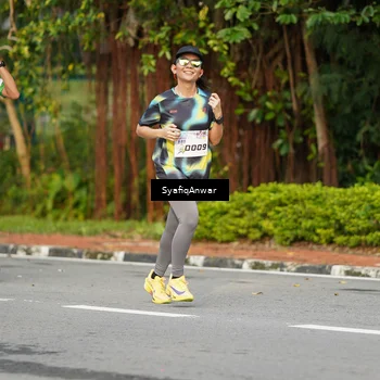 Runner Photo 8432546